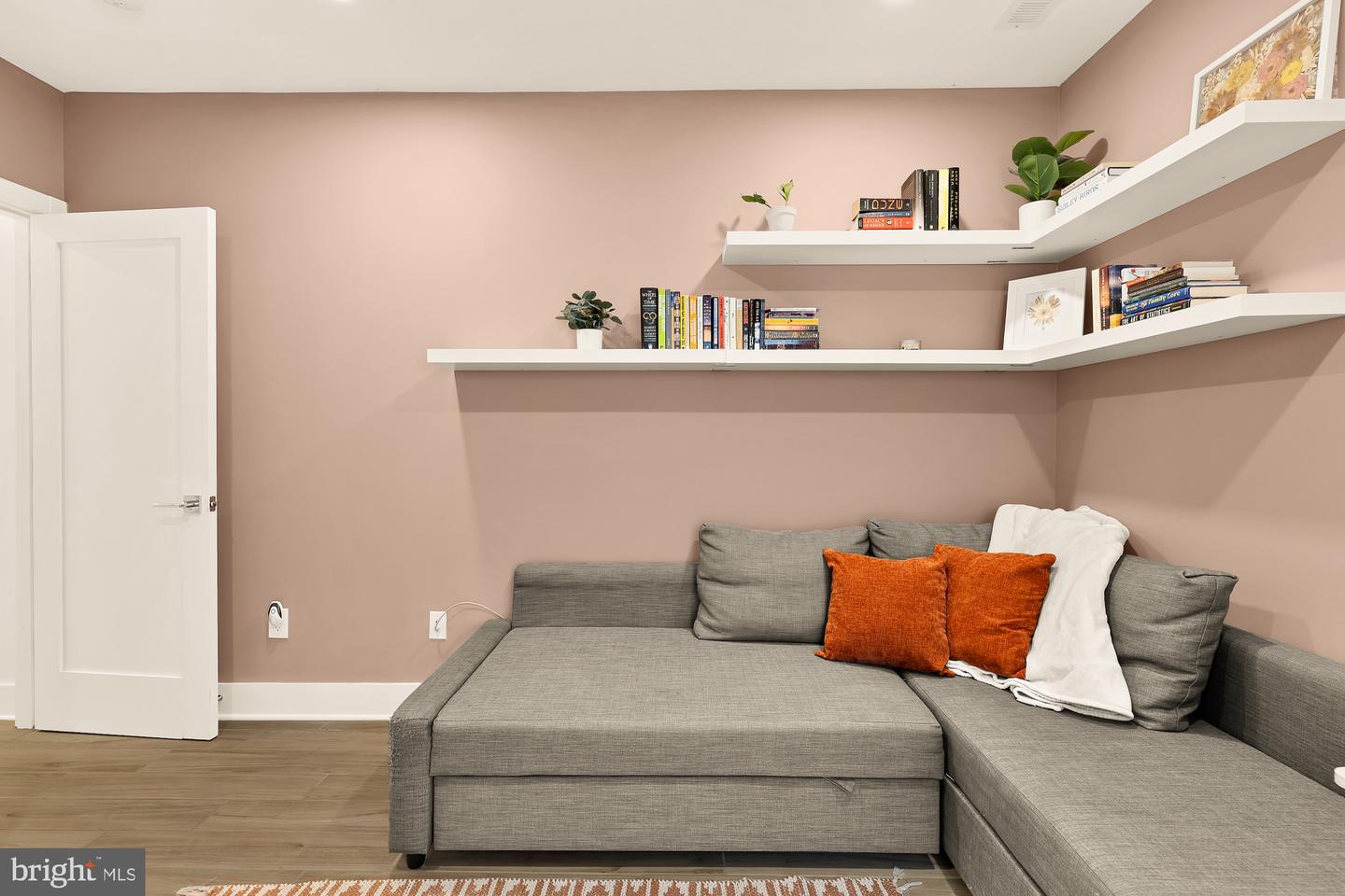 1519 K ST SE #101, WASHINGTON, District Of Columbia 20003, 2 Bedrooms Bedrooms, ,2 BathroomsBathrooms,Residential,For sale,1519 K ST SE #101,DCDC2227118 MLS # DCDC2227118
