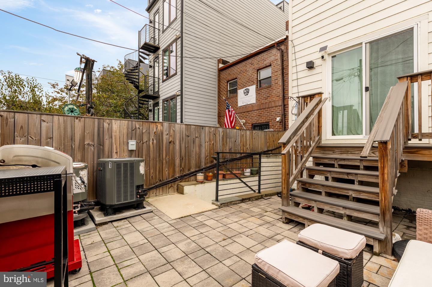 1519 K ST SE #101, WASHINGTON, District Of Columbia 20003, 2 Bedrooms Bedrooms, ,2 BathroomsBathrooms,Residential,For sale,1519 K ST SE #101,DCDC2227118 MLS # DCDC2227118