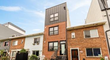 1519 K ST SE #101, WASHINGTON, District Of Columbia 20003, 2 Bedrooms Bedrooms, ,2 BathroomsBathrooms,Residential,For sale,1519 K ST SE #101,DCDC2227118 MLS # DCDC2227118