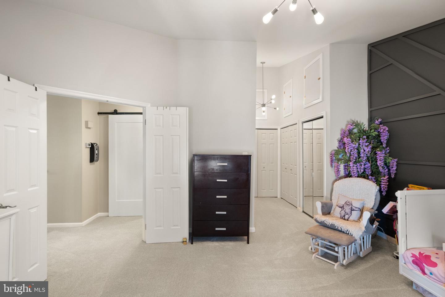 12306 FORT BUFFALO CIR, FAIRFAX, Virginia 22033, 1 Bedroom Bedrooms, ,1 BathroomBathrooms,Residential,For sale,12306 FORT BUFFALO CIR,VAFX2274402 MLS # VAFX2274402