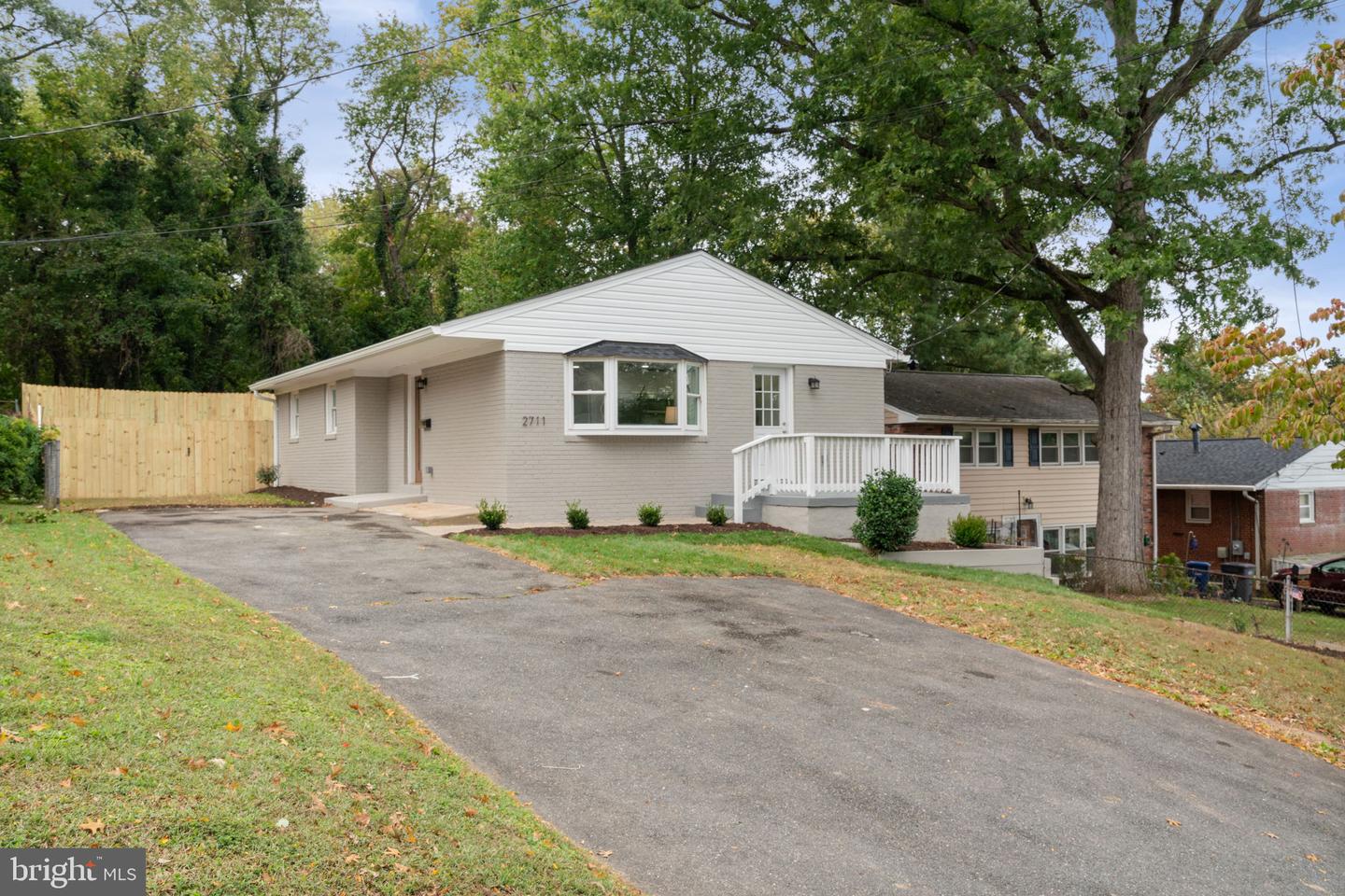 2711 GROVETON ST, ALEXANDRIA, Virginia 22306, 5 Bedrooms Bedrooms, ,3 BathroomsBathrooms,Residential,For sale,2711 GROVETON ST,VAFX2274404 MLS # VAFX2274404
