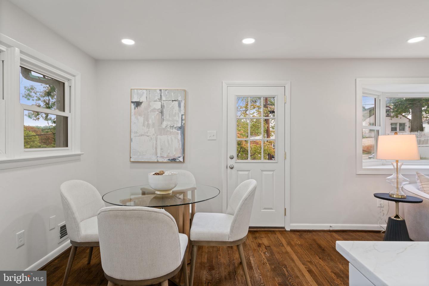 2711 GROVETON ST, ALEXANDRIA, Virginia 22306, 5 Bedrooms Bedrooms, ,3 BathroomsBathrooms,Residential,For sale,2711 GROVETON ST,VAFX2274404 MLS # VAFX2274404