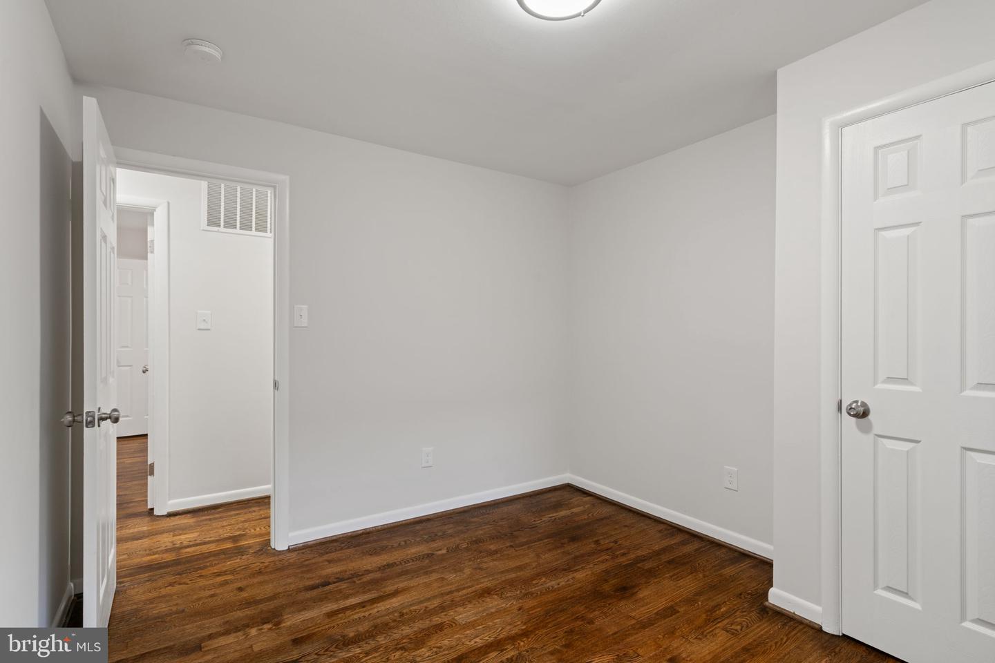 2711 GROVETON ST, ALEXANDRIA, Virginia 22306, 5 Bedrooms Bedrooms, ,3 BathroomsBathrooms,Residential,For sale,2711 GROVETON ST,VAFX2274404 MLS # VAFX2274404