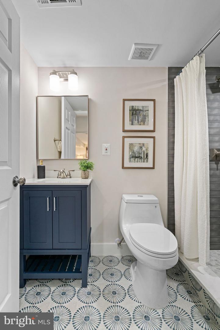 2711 GROVETON ST, ALEXANDRIA, Virginia 22306, 5 Bedrooms Bedrooms, ,3 BathroomsBathrooms,Residential,For sale,2711 GROVETON ST,VAFX2274404 MLS # VAFX2274404