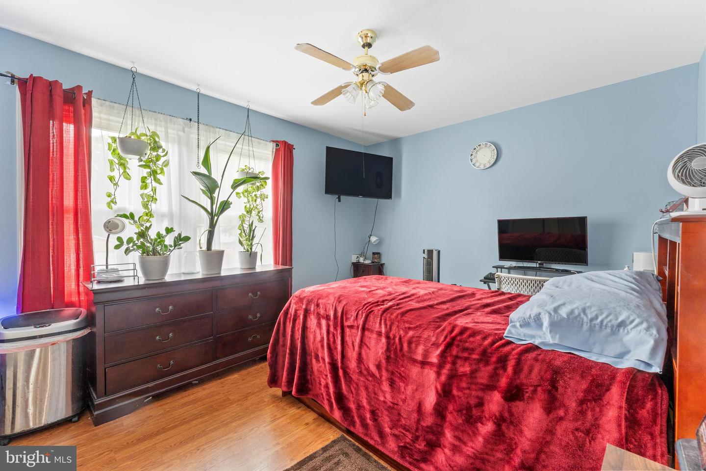 5406 LEE WHITE LN, FREDERICKSBURG, Virginia 22407, 4 Bedrooms Bedrooms, ,2 BathroomsBathrooms,Residential,For sale,5406 LEE WHITE LN,VASP2036922 MLS # VASP2036922