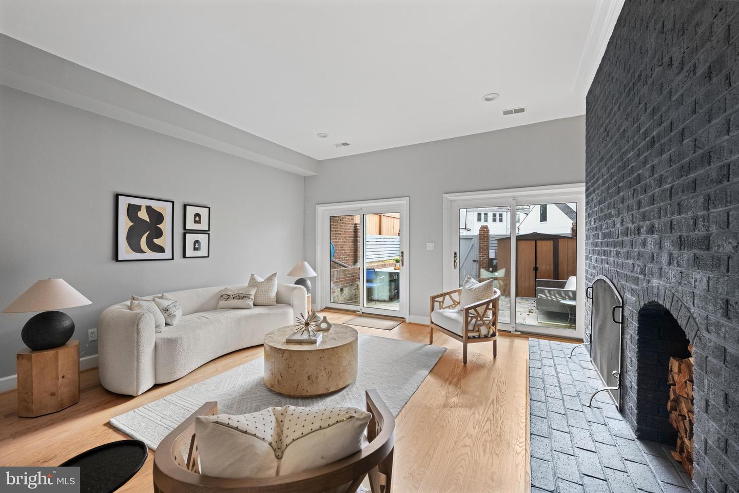 4224 RIVER RD NW, WASHINGTON, District Of Columbia 20016, 4 Bedrooms Bedrooms, ,3 BathroomsBathrooms,Residential,For sale,4224 RIVER RD NW,DCDC2227146 MLS # DCDC2227146