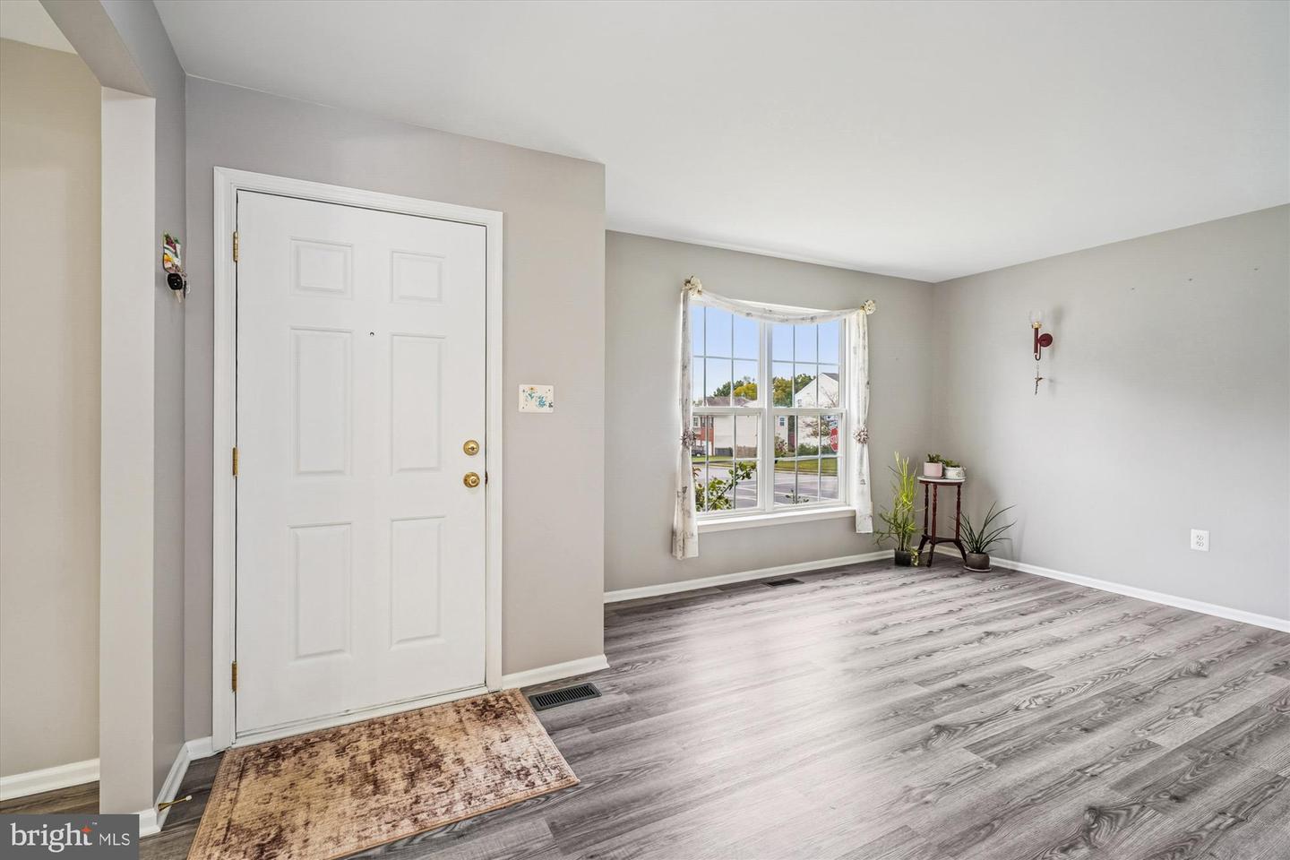 1 SHALE CT, FREDERICKSBURG, Virginia 22406, 4 Bedrooms Bedrooms, ,3 BathroomsBathrooms,Residential,For sale,1 SHALE CT,VAST2043502 MLS # VAST2043502 1 SHALE CT, FREDERICKSBURG, Virginia 22406, 4 Bedrooms Bedrooms, ,3 BathroomsBathrooms,Residential,For sale,1 SHALE CT,VAST2043502 MLS # VAST2043502