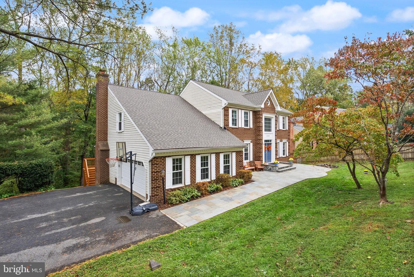 10303 BEAR CREEK DR, MANASSAS, Virginia 20111, 5 Bedrooms Bedrooms, 9 Rooms Rooms,3 BathroomsBathrooms,Residential,For sale,10303 BEAR CREEK DR,VAPW2106076 MLS # VAPW2106076