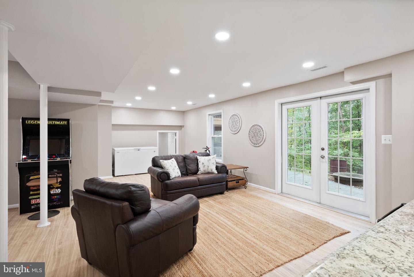 10303 BEAR CREEK DR, MANASSAS, Virginia 20111, 5 Bedrooms Bedrooms, 9 Rooms Rooms,3 BathroomsBathrooms,Residential,For sale,10303 BEAR CREEK DR,VAPW2106076 MLS # VAPW2106076