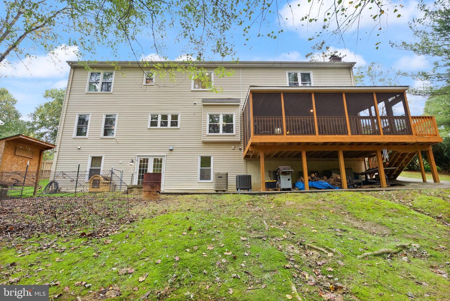 10303 BEAR CREEK DR, MANASSAS, Virginia 20111, 5 Bedrooms Bedrooms, 9 Rooms Rooms,3 BathroomsBathrooms,Residential,For sale,10303 BEAR CREEK DR,VAPW2106076 MLS # VAPW2106076
