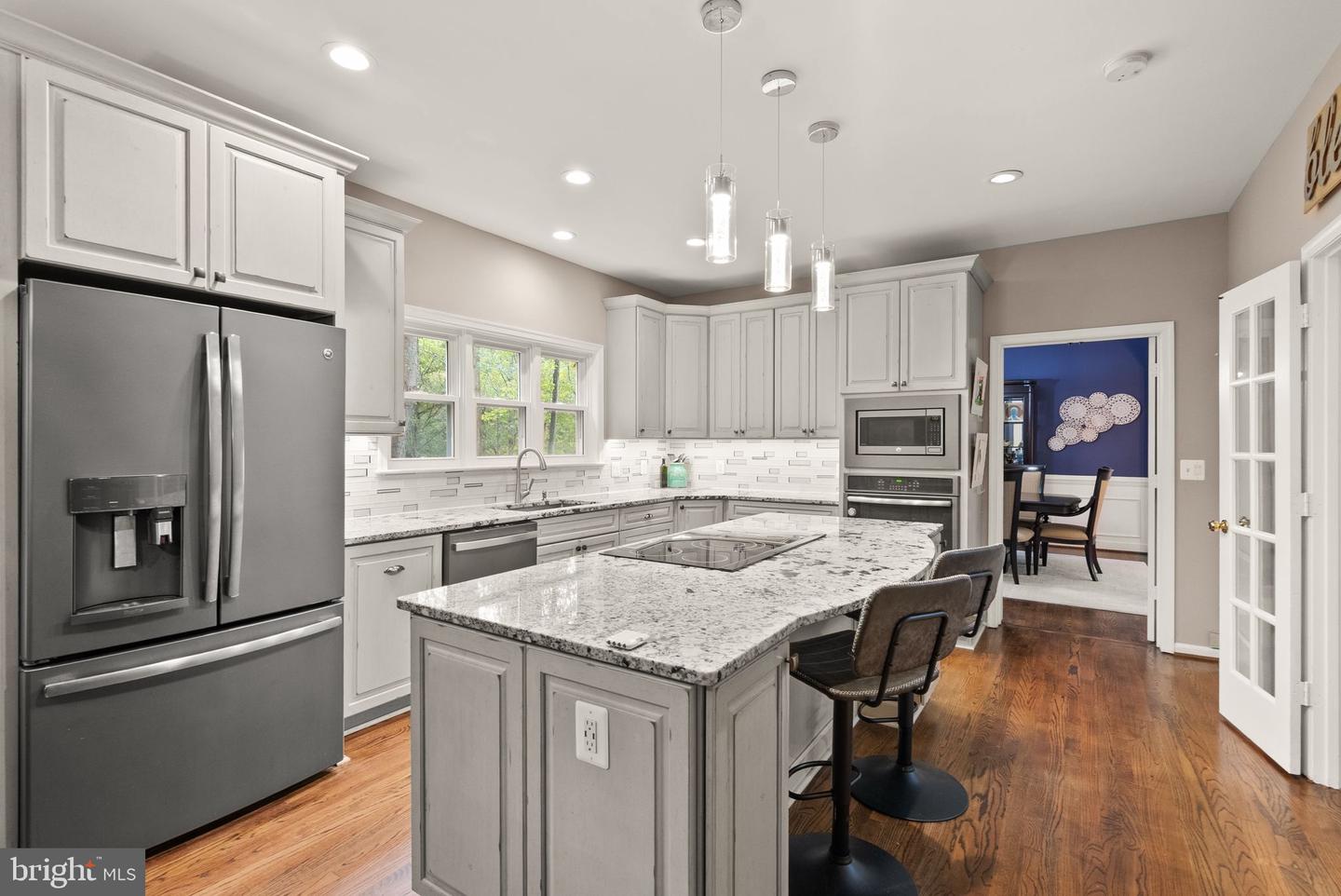 10303 BEAR CREEK DR, MANASSAS, Virginia 20111, 5 Bedrooms Bedrooms, 9 Rooms Rooms,3 BathroomsBathrooms,Residential,For sale,10303 BEAR CREEK DR,VAPW2106076 MLS # VAPW2106076
