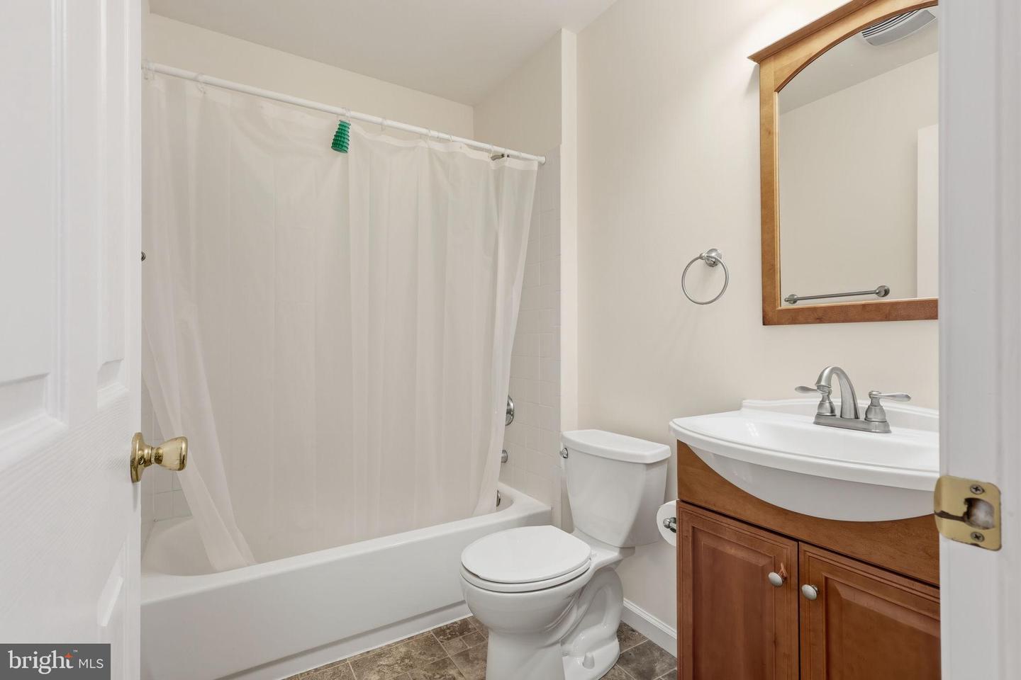 7168 BOTHA RD, BEALETON, Virginia 22712, 3 Bedrooms Bedrooms, 6 Rooms Rooms,2 BathroomsBathrooms,Residential,For sale,7168 BOTHA RD,VAFQ2019396 MLS # VAFQ2019396