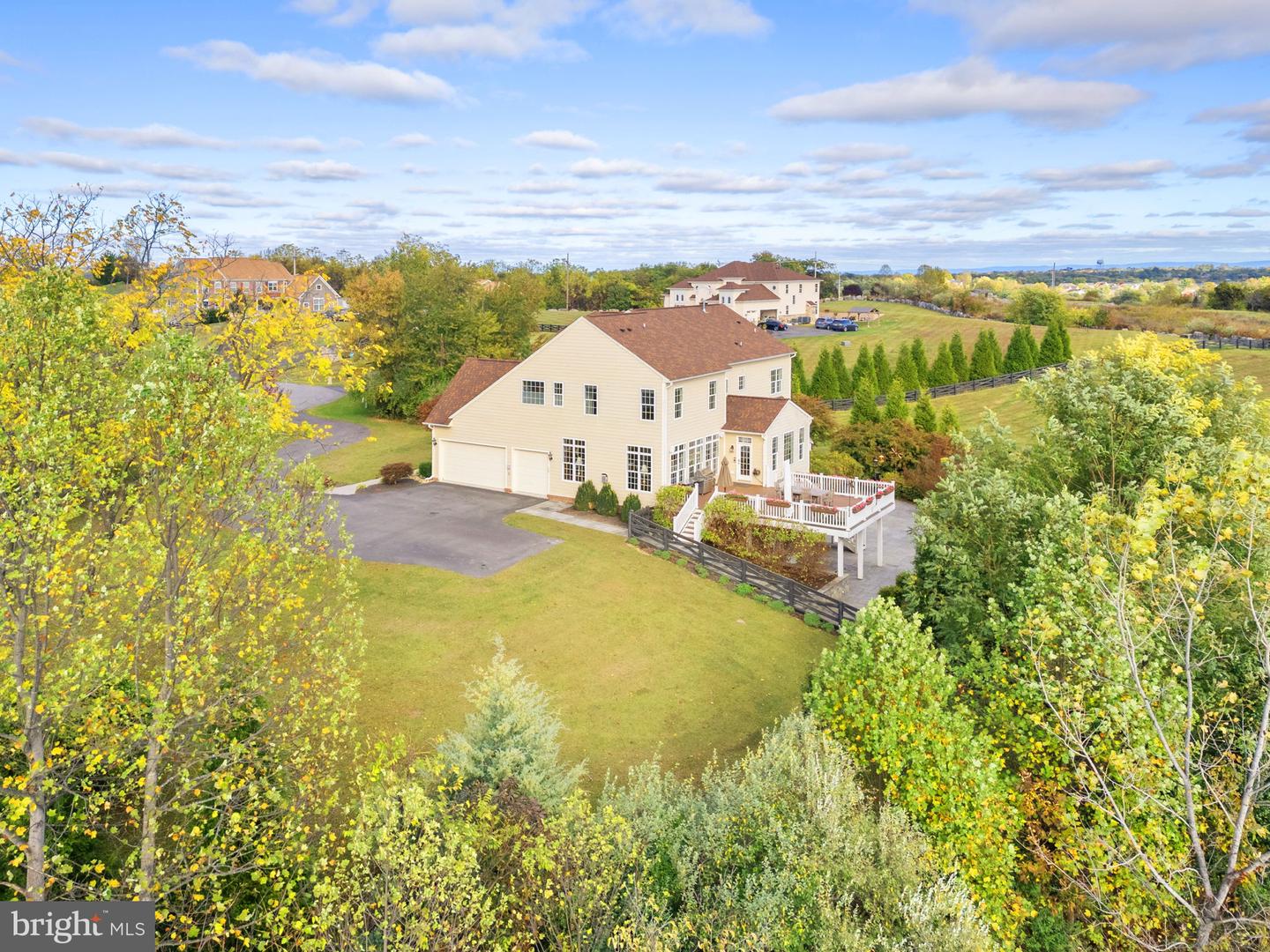107 LACOSTA CT, WINCHESTER, Virginia 22602, 4 Bedrooms Bedrooms, ,3 BathroomsBathrooms,Residential,For sale,107 LACOSTA CT,VAFV2037422 MLS # VAFV2037422