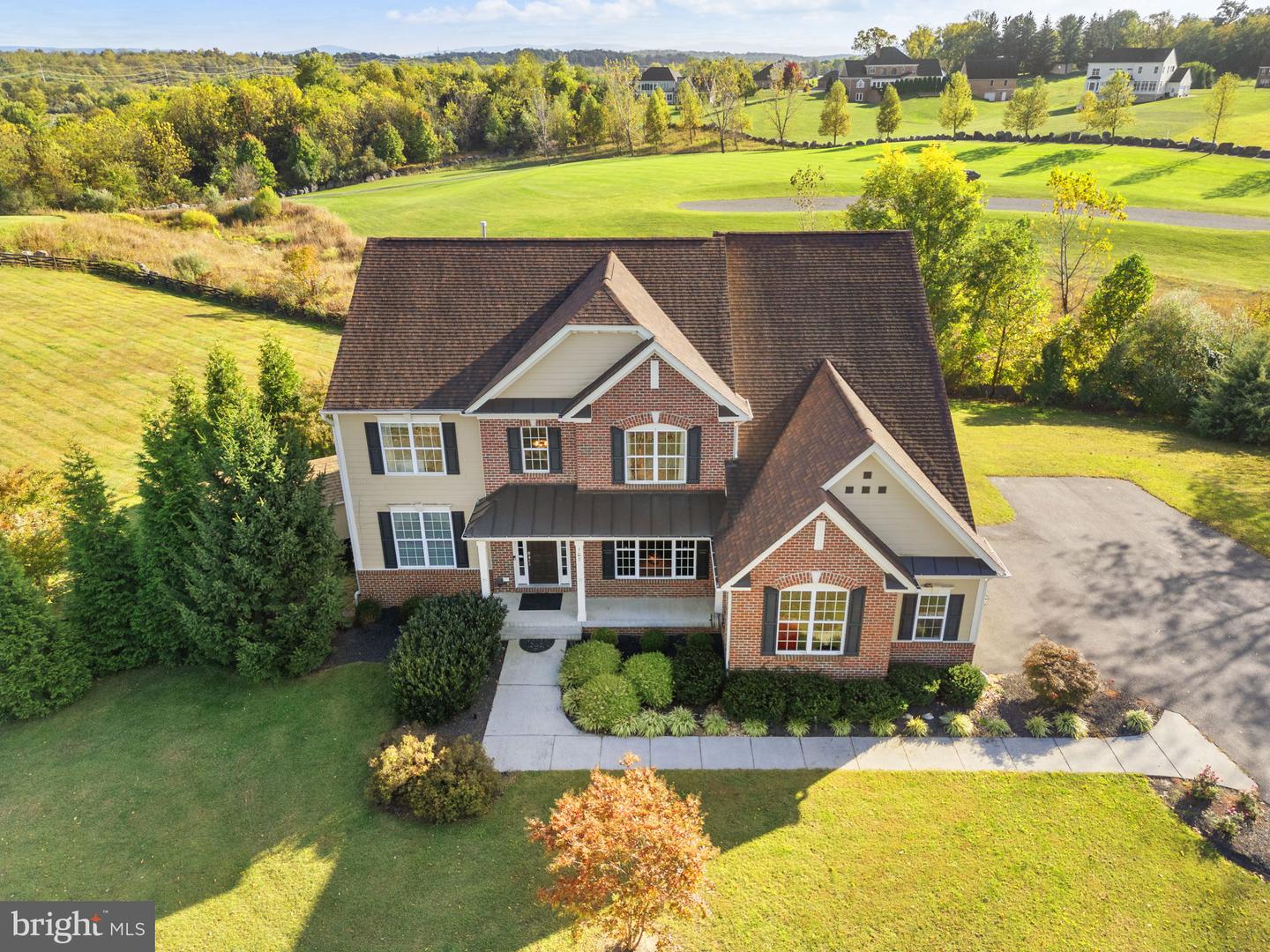 107 LACOSTA CT, WINCHESTER, Virginia 22602, 4 Bedrooms Bedrooms, ,3 BathroomsBathrooms,Residential,For sale,107 LACOSTA CT,VAFV2037422 MLS # VAFV2037422