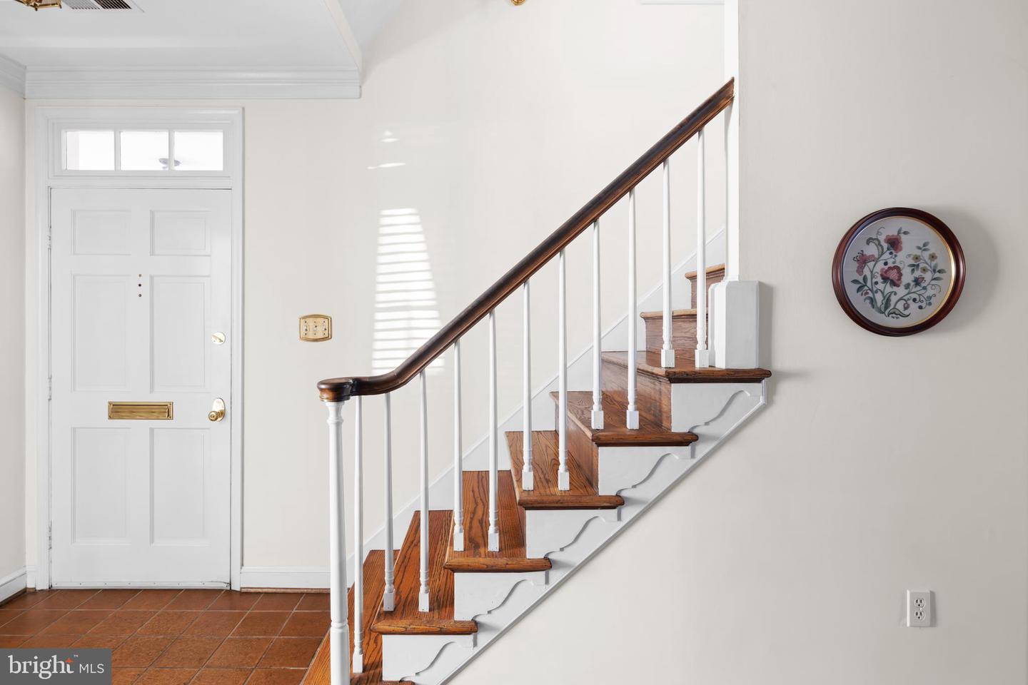 211 S WEST ST S, ALEXANDRIA, Virginia 22314, 3 Bedrooms Bedrooms, ,2 BathroomsBathrooms,Residential,For sale,211 S WEST ST S,VAAX2050878 MLS # VAAX2050878