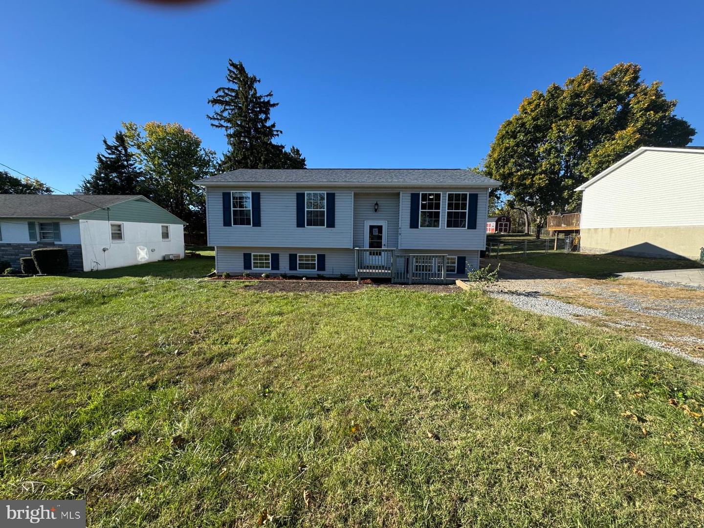 419 SUMMIT AVE, WINCHESTER, Virginia 22601, 5 Bedrooms Bedrooms, ,3 BathroomsBathrooms,Residential,For sale,419 SUMMIT AVE,VAWI2009258 MLS # VAWI2009258