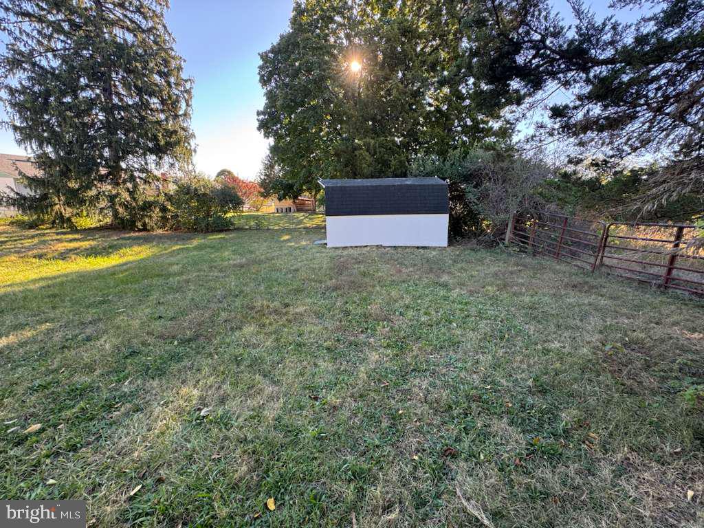 419 SUMMIT AVE, WINCHESTER, Virginia 22601, 5 Bedrooms Bedrooms, ,3 BathroomsBathrooms,Residential,For sale,419 SUMMIT AVE,VAWI2009258 MLS # VAWI2009258