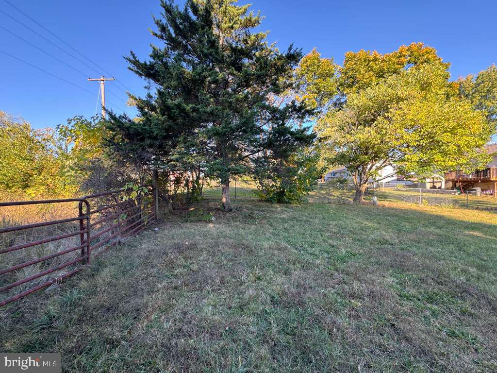 419 SUMMIT AVE, WINCHESTER, Virginia 22601, 5 Bedrooms Bedrooms, ,3 BathroomsBathrooms,Residential,For sale,419 SUMMIT AVE,VAWI2009258 MLS # VAWI2009258
