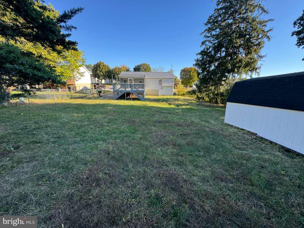 419 SUMMIT AVE, WINCHESTER, Virginia 22601, 5 Bedrooms Bedrooms, ,3 BathroomsBathrooms,Residential,For sale,419 SUMMIT AVE,VAWI2009258 MLS # VAWI2009258