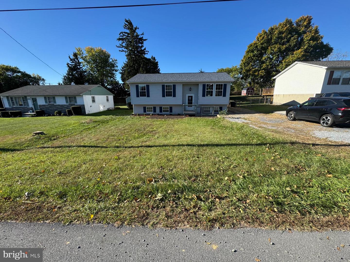 419 SUMMIT AVE, WINCHESTER, Virginia 22601, 5 Bedrooms Bedrooms, ,3 BathroomsBathrooms,Residential,For sale,419 SUMMIT AVE,VAWI2009258 MLS # VAWI2009258