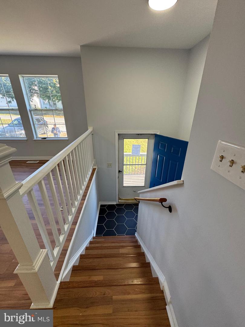 419 SUMMIT AVE, WINCHESTER, Virginia 22601, 5 Bedrooms Bedrooms, ,3 BathroomsBathrooms,Residential,For sale,419 SUMMIT AVE,VAWI2009258 MLS # VAWI2009258