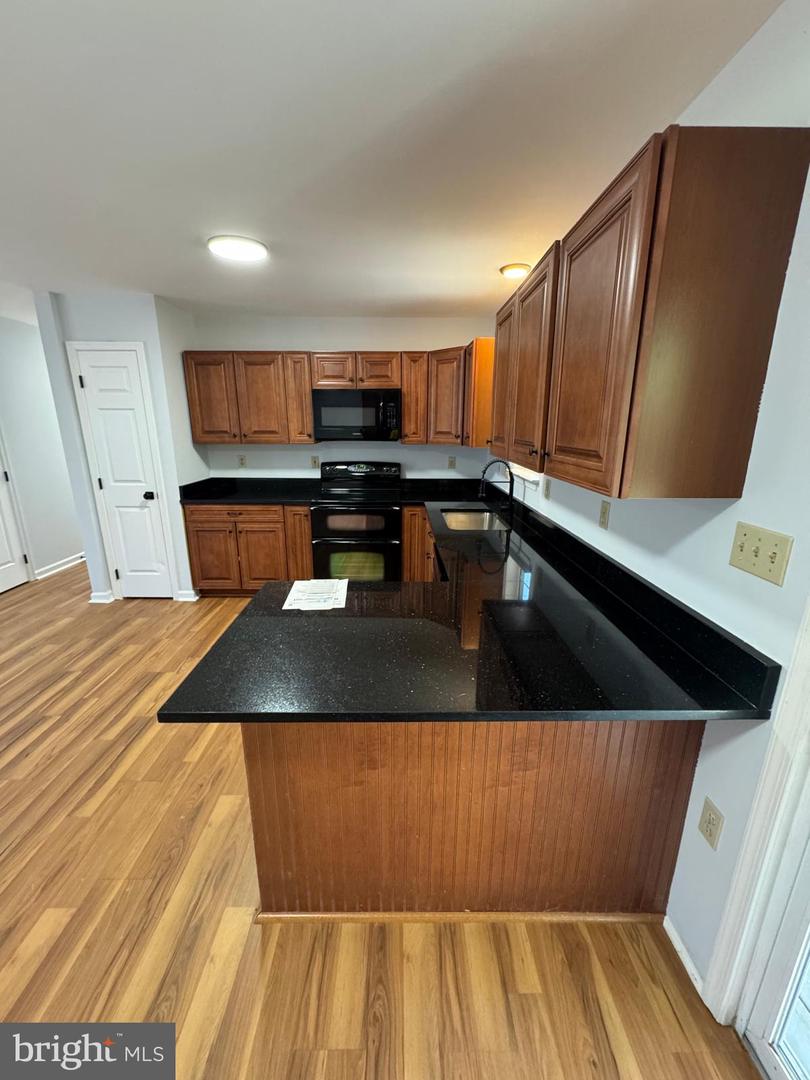 419 SUMMIT AVE, WINCHESTER, Virginia 22601, 5 Bedrooms Bedrooms, ,3 BathroomsBathrooms,Residential,For sale,419 SUMMIT AVE,VAWI2009258 MLS # VAWI2009258