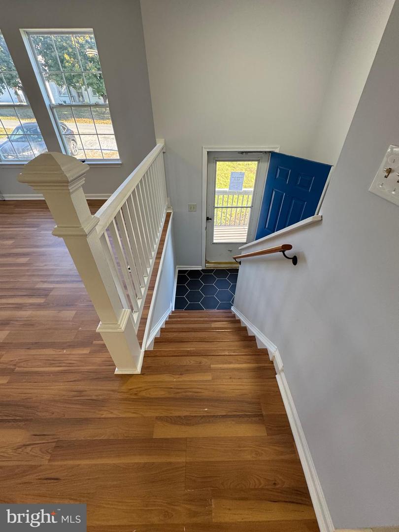 419 SUMMIT AVE, WINCHESTER, Virginia 22601, 5 Bedrooms Bedrooms, ,3 BathroomsBathrooms,Residential,For sale,419 SUMMIT AVE,VAWI2009258 MLS # VAWI2009258