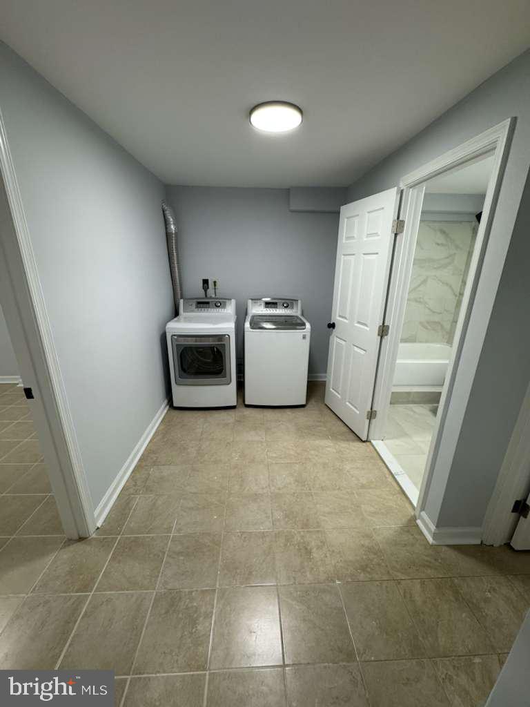 419 SUMMIT AVE, WINCHESTER, Virginia 22601, 5 Bedrooms Bedrooms, ,3 BathroomsBathrooms,Residential,For sale,419 SUMMIT AVE,VAWI2009258 MLS # VAWI2009258