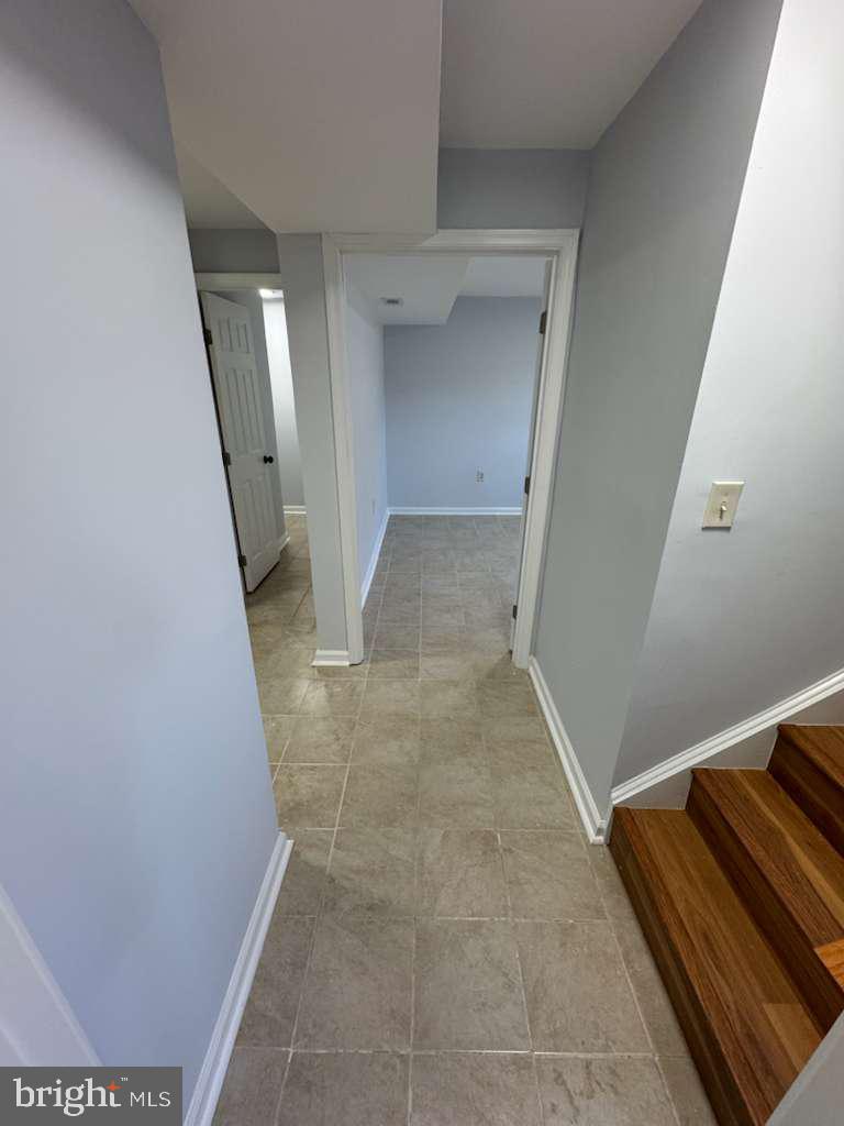 419 SUMMIT AVE, WINCHESTER, Virginia 22601, 5 Bedrooms Bedrooms, ,3 BathroomsBathrooms,Residential,For sale,419 SUMMIT AVE,VAWI2009258 MLS # VAWI2009258