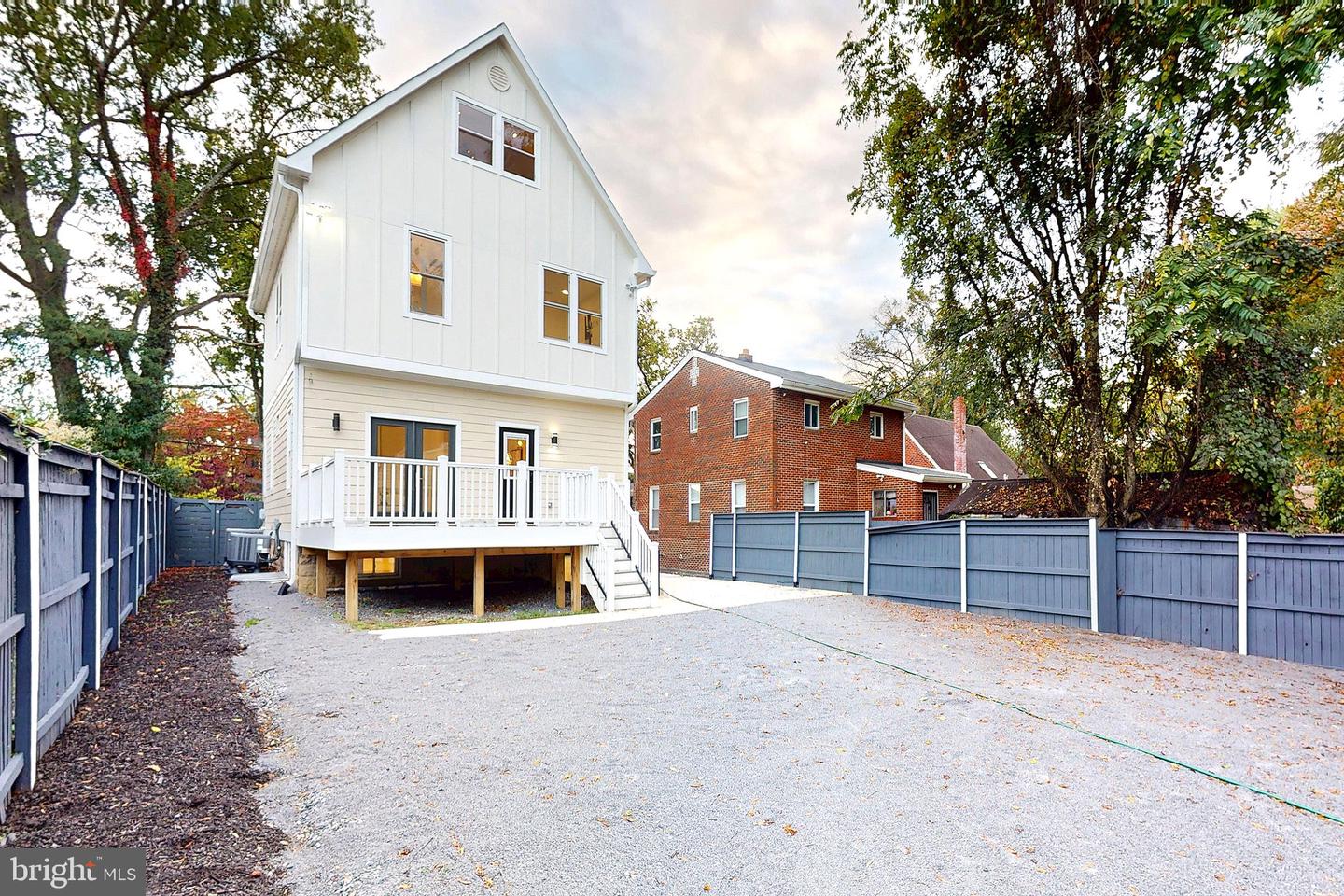 2806 FRANKLIN ST NE, WASHINGTON, District Of Columbia 20018, 6 Bedrooms Bedrooms, ,5 BathroomsBathrooms,Residential,For sale,2806 FRANKLIN ST NE,DCDC2227278 MLS # DCDC2227278