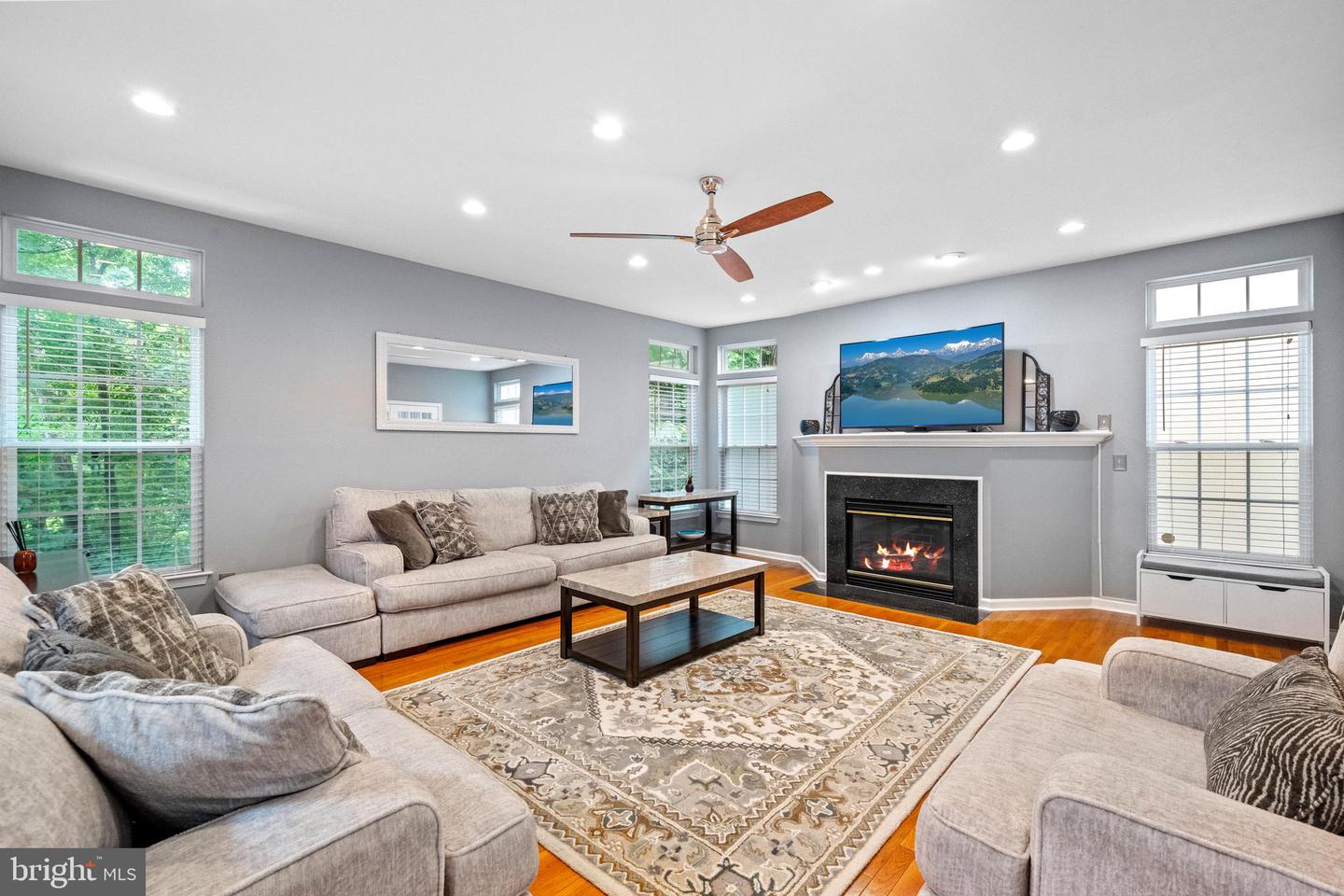 9150 STONEGARDEN DR, LORTON, Virginia 22079, 5 Bedrooms Bedrooms, ,3 BathroomsBathrooms,Residential,For sale,9150 STONEGARDEN DR,VAFX2274672 MLS # VAFX2274672