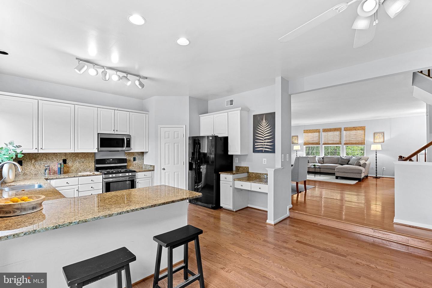 4009 ROSEMEADE DR, FAIRFAX, Virginia 22033, 3 Bedrooms Bedrooms, ,2 BathroomsBathrooms,Residential,For sale,4009 ROSEMEADE DR,VAFX2274684 MLS # VAFX2274684