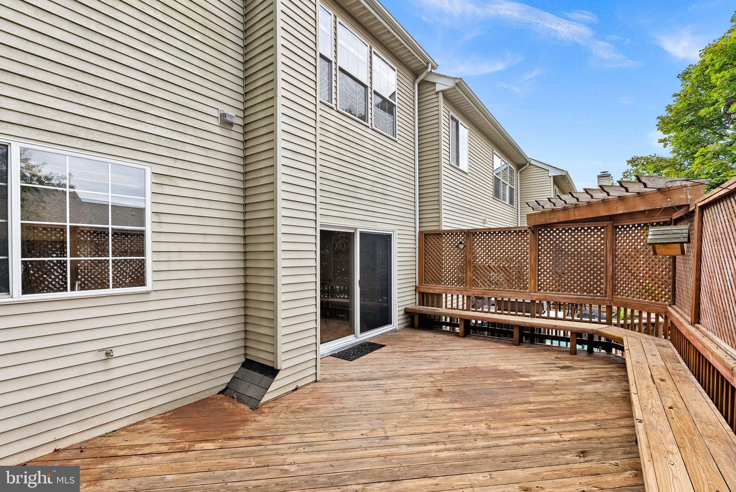 4009 ROSEMEADE DR, FAIRFAX, Virginia 22033, 3 Bedrooms Bedrooms, ,2 BathroomsBathrooms,Residential,For sale,4009 ROSEMEADE DR,VAFX2274684 MLS # VAFX2274684