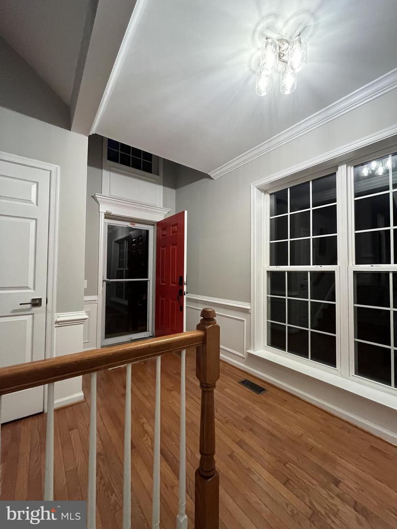13975 TANNERS HOUSE WAY, CENTREVILLE, Virginia 20121, 4 Bedrooms Bedrooms, ,3 BathroomsBathrooms,Residential,For sale,13975 TANNERS HOUSE WAY,VAFX2274702 MLS # VAFX2274702