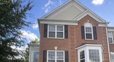 13975 TANNERS HOUSE WAY, CENTREVILLE, Virginia 20121, 4 Bedrooms Bedrooms, ,3 BathroomsBathrooms,Residential,For sale,13975 TANNERS HOUSE WAY,VAFX2274702 MLS # VAFX2274702