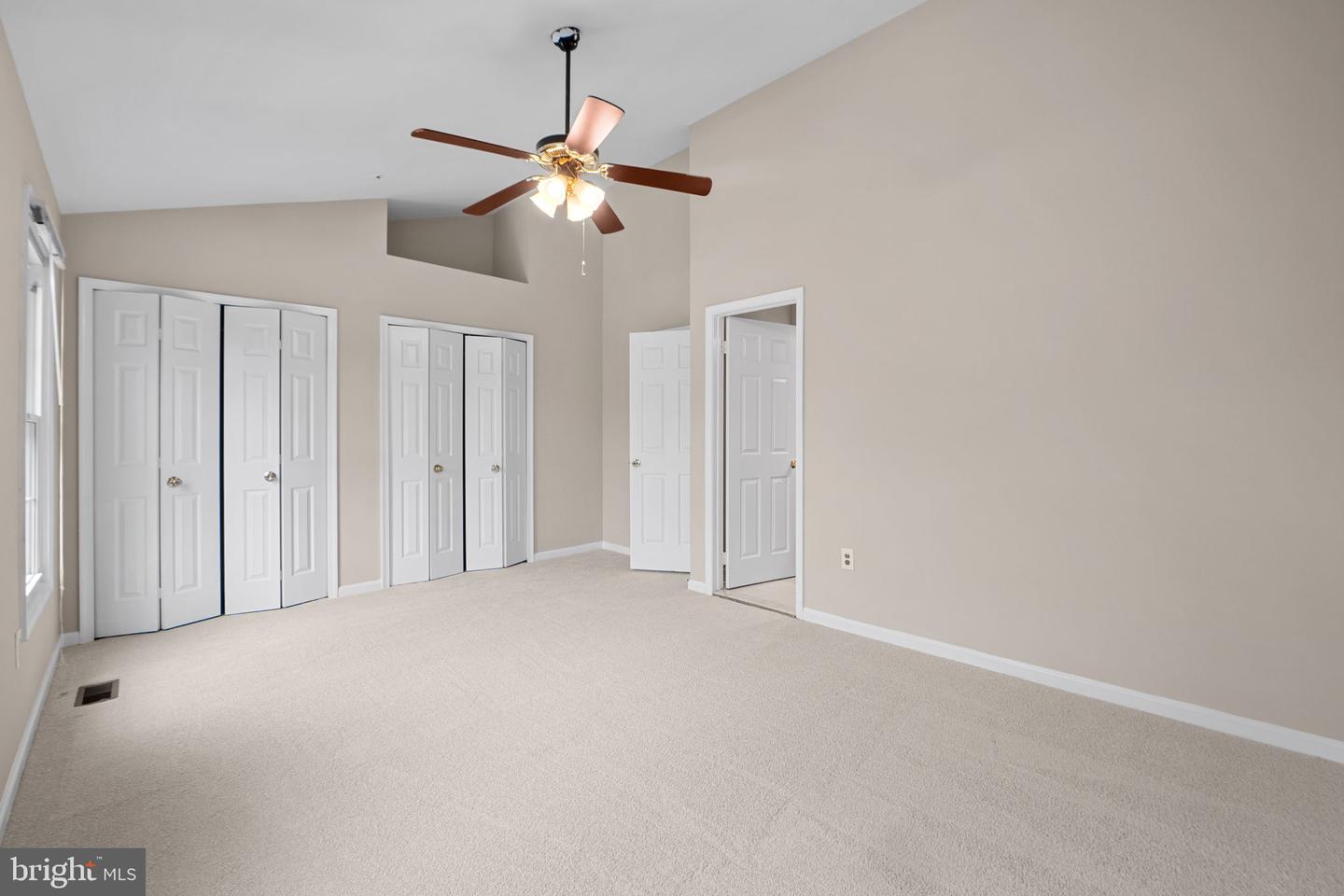 7945 BLUE GRAY CIR, MANASSAS, Virginia 20109, 2 Bedrooms Bedrooms, ,2 BathroomsBathrooms,Residential,For sale,7945 BLUE GRAY CIR,VAPW2106100 MLS # VAPW2106100