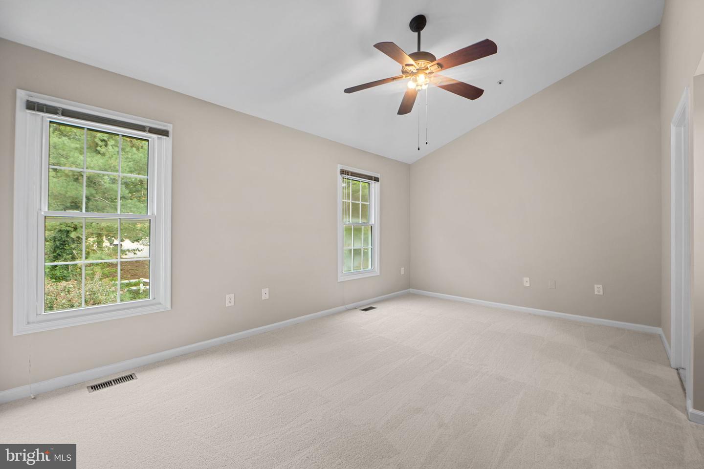 7945 BLUE GRAY CIR, MANASSAS, Virginia 20109, 2 Bedrooms Bedrooms, ,2 BathroomsBathrooms,Residential,For sale,7945 BLUE GRAY CIR,VAPW2106100 MLS # VAPW2106100