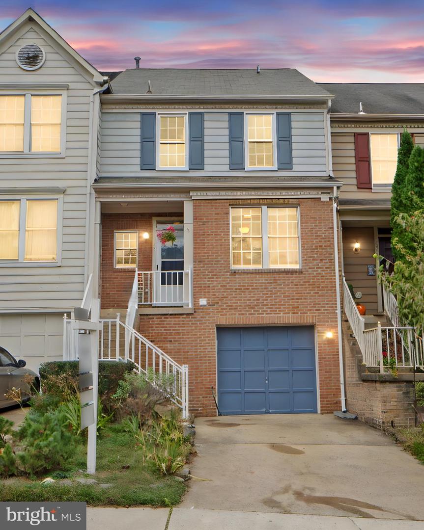 7945 BLUE GRAY CIR, MANASSAS, Virginia 20109, 2 Bedrooms Bedrooms, ,2 BathroomsBathrooms,Residential,For sale,7945 BLUE GRAY CIR,VAPW2106100 MLS # VAPW2106100