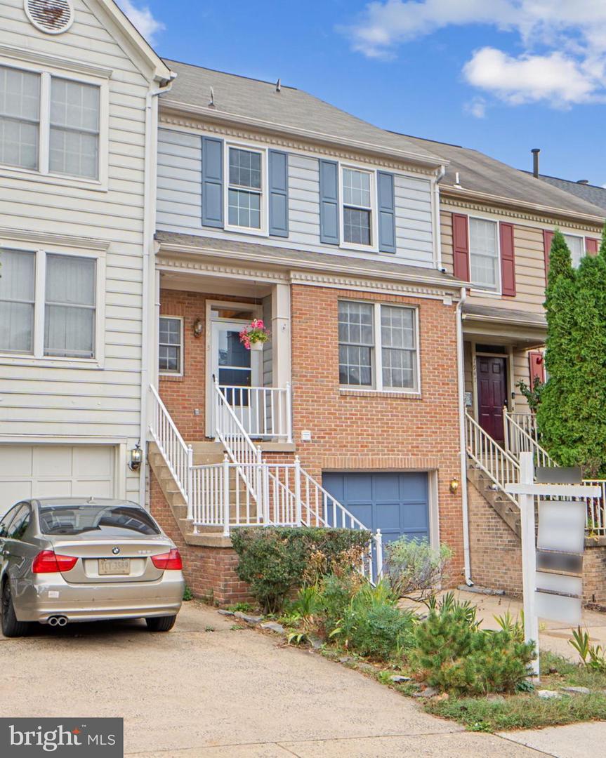 7945 BLUE GRAY CIR, MANASSAS, Virginia 20109, 2 Bedrooms Bedrooms, ,2 BathroomsBathrooms,Residential,For sale,7945 BLUE GRAY CIR,VAPW2106100 MLS # VAPW2106100
