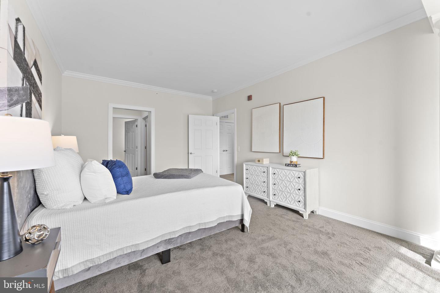 15201 ROYAL CREST DR, HAYMARKET, Virginia 20169, 2 Bedrooms Bedrooms, ,2 BathroomsBathrooms,Residential,For sale,15201 ROYAL CREST DR,VAPW2106110 MLS # VAPW2106110