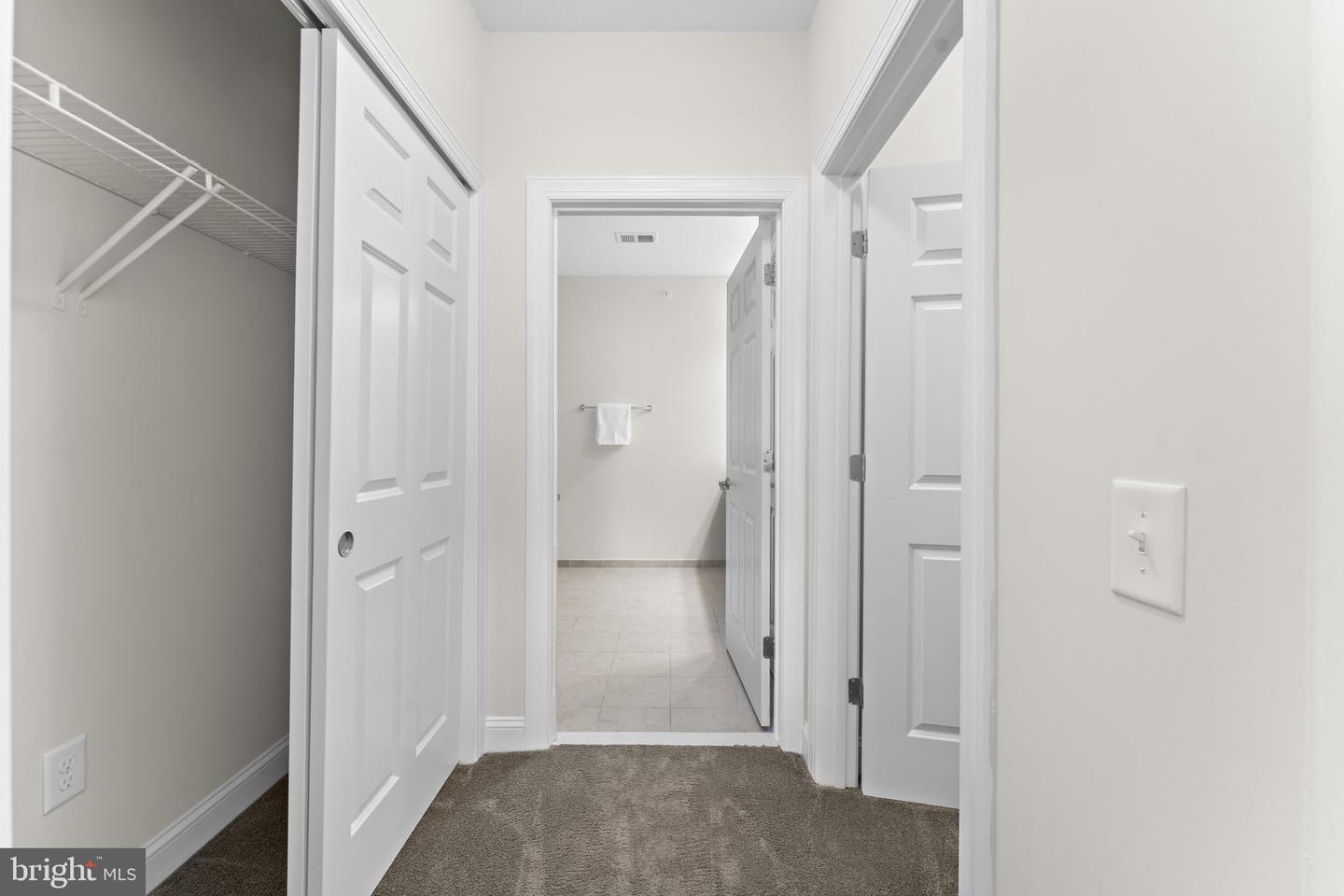 15201 ROYAL CREST DR, HAYMARKET, Virginia 20169, 2 Bedrooms Bedrooms, ,2 BathroomsBathrooms,Residential,For sale,15201 ROYAL CREST DR,VAPW2106110 MLS # VAPW2106110