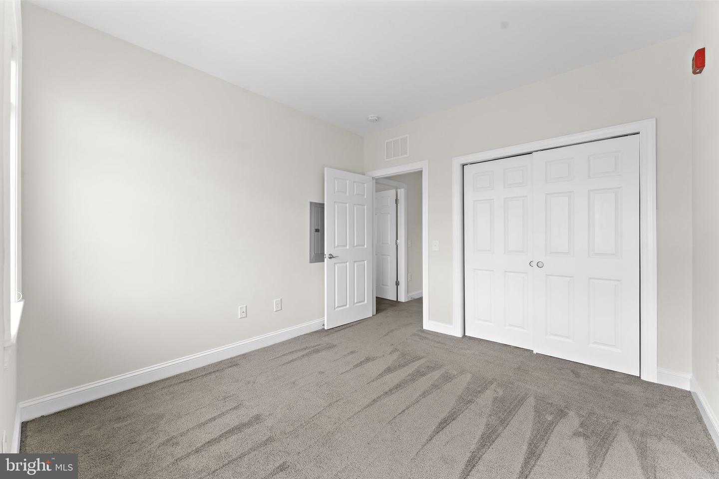 15201 ROYAL CREST DR, HAYMARKET, Virginia 20169, 2 Bedrooms Bedrooms, ,2 BathroomsBathrooms,Residential,For sale,15201 ROYAL CREST DR,VAPW2106110 MLS # VAPW2106110