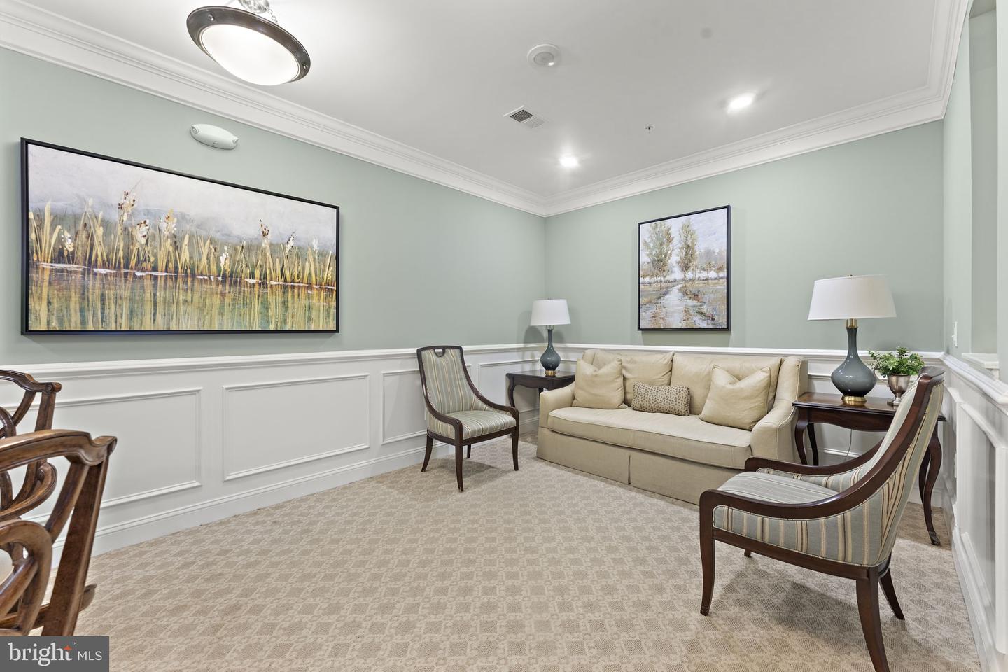 15201 ROYAL CREST DR, HAYMARKET, Virginia 20169, 2 Bedrooms Bedrooms, ,2 BathroomsBathrooms,Residential,For sale,15201 ROYAL CREST DR,VAPW2106110 MLS # VAPW2106110