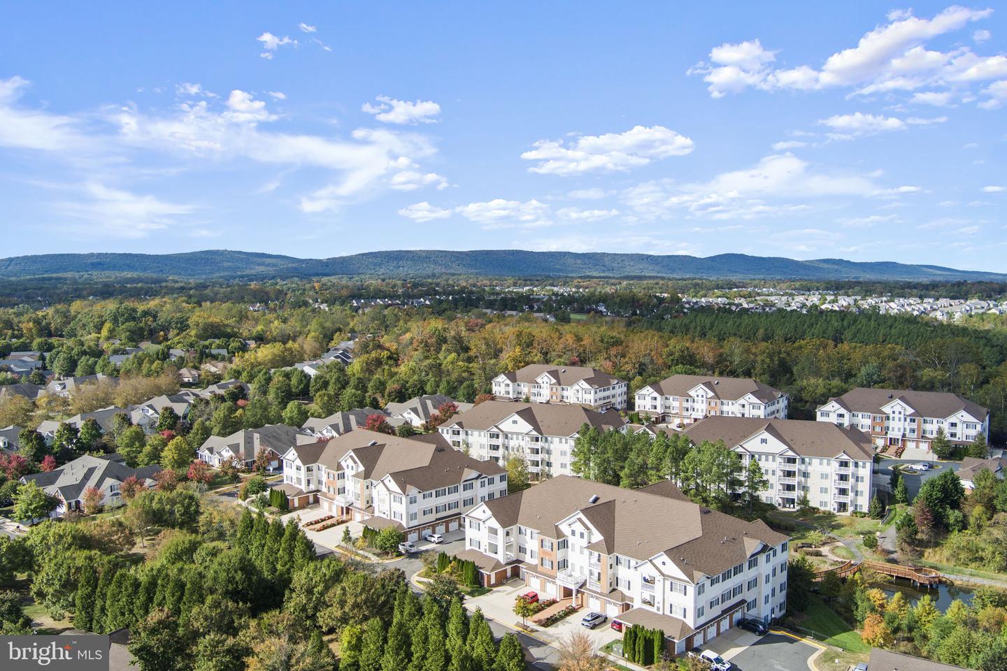 15201 ROYAL CREST DR, HAYMARKET, Virginia 20169, 2 Bedrooms Bedrooms, ,2 BathroomsBathrooms,Residential,For sale,15201 ROYAL CREST DR,VAPW2106110 MLS # VAPW2106110