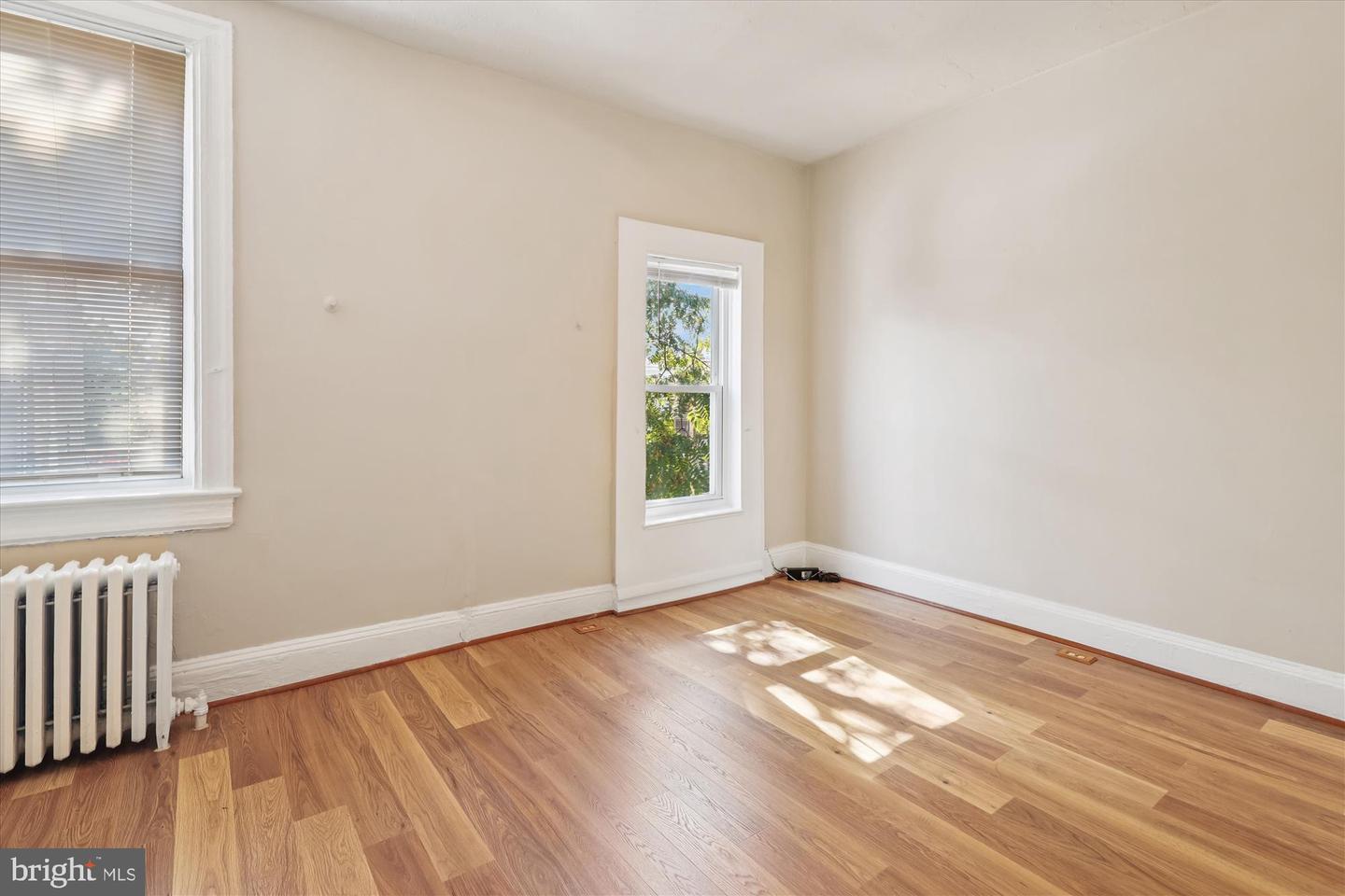 14 SEATON PL NW, WASHINGTON, District Of Columbia 20001, 4 Bedrooms Bedrooms, 7 Rooms Rooms,3 BathroomsBathrooms,Residential,For sale,14 SEATON PL NW,DCDC2227364 MLS # DCDC2227364