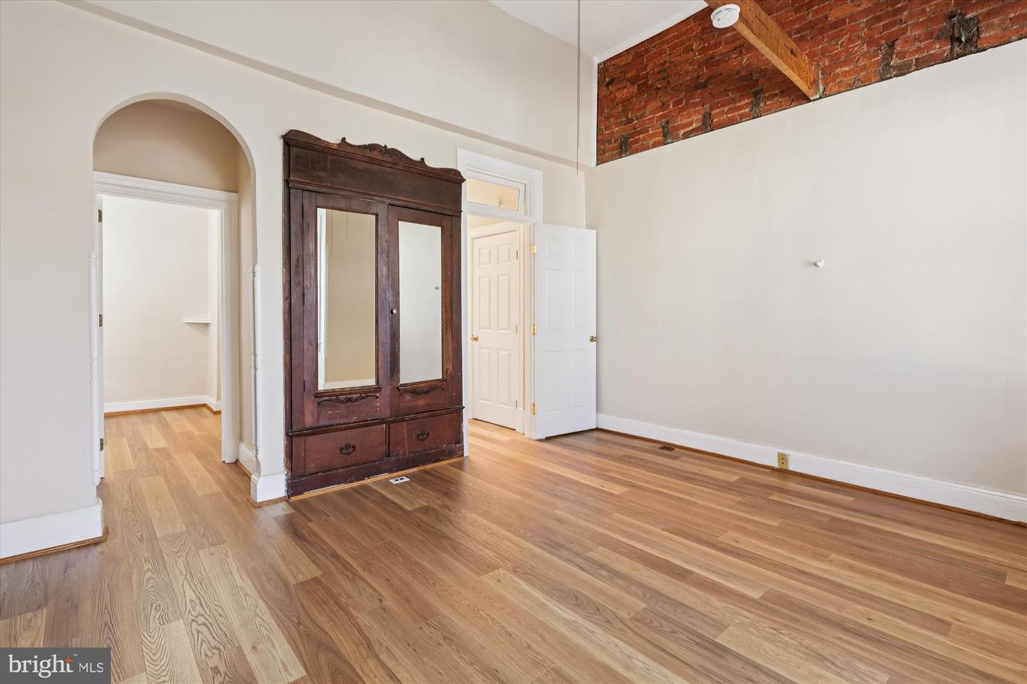 14 SEATON PL NW, WASHINGTON, District Of Columbia 20001, 4 Bedrooms Bedrooms, 7 Rooms Rooms,3 BathroomsBathrooms,Residential,For sale,14 SEATON PL NW,DCDC2227364 MLS # DCDC2227364