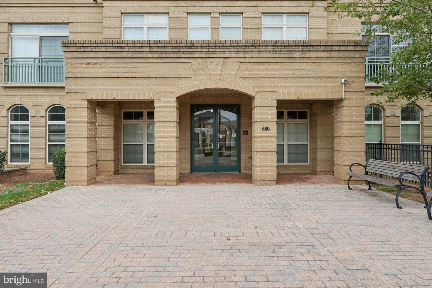 680 WATERMANS DR #505, WOODBRIDGE, Virginia 22191, 2 Bedrooms Bedrooms, 10 Rooms Rooms,2 BathroomsBathrooms,Residential,For sale,680 WATERMANS DR #505,VAPW2106134 MLS # VAPW2106134