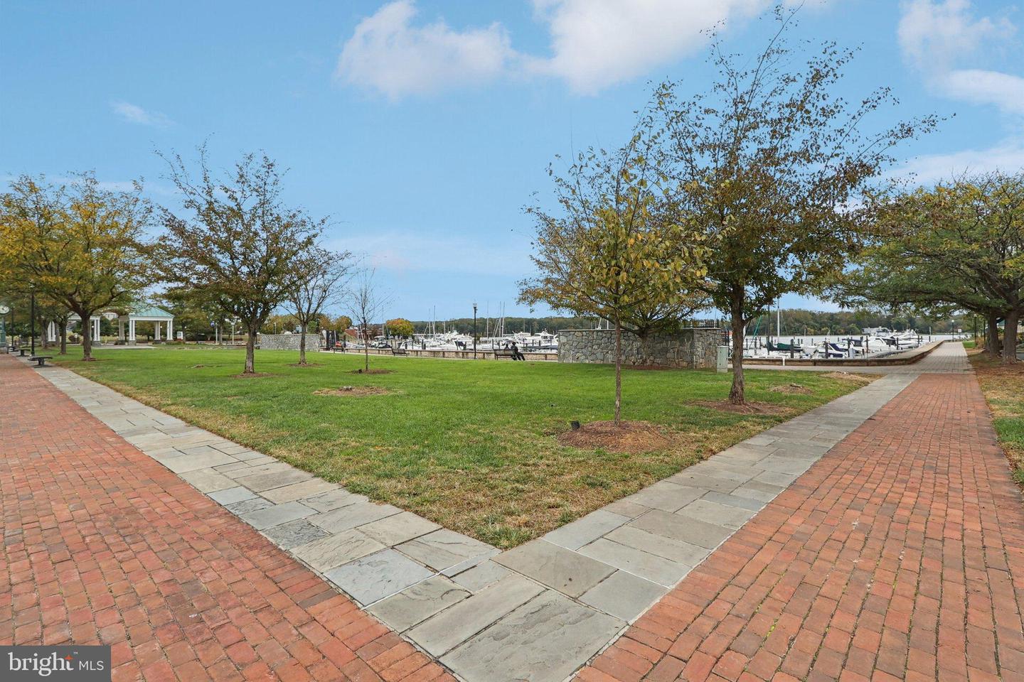 680 WATERMANS DR #505, WOODBRIDGE, Virginia 22191, 2 Bedrooms Bedrooms, 10 Rooms Rooms,2 BathroomsBathrooms,Residential,For sale,680 WATERMANS DR #505,VAPW2106134 MLS # VAPW2106134