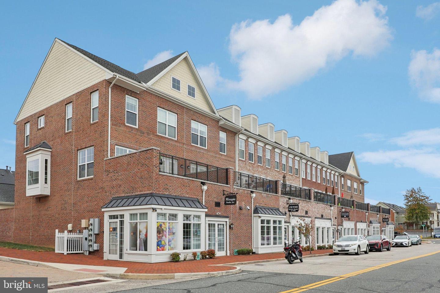 680 WATERMANS DR #505, WOODBRIDGE, Virginia 22191, 2 Bedrooms Bedrooms, 10 Rooms Rooms,2 BathroomsBathrooms,Residential,For sale,680 WATERMANS DR #505,VAPW2106134 MLS # VAPW2106134
