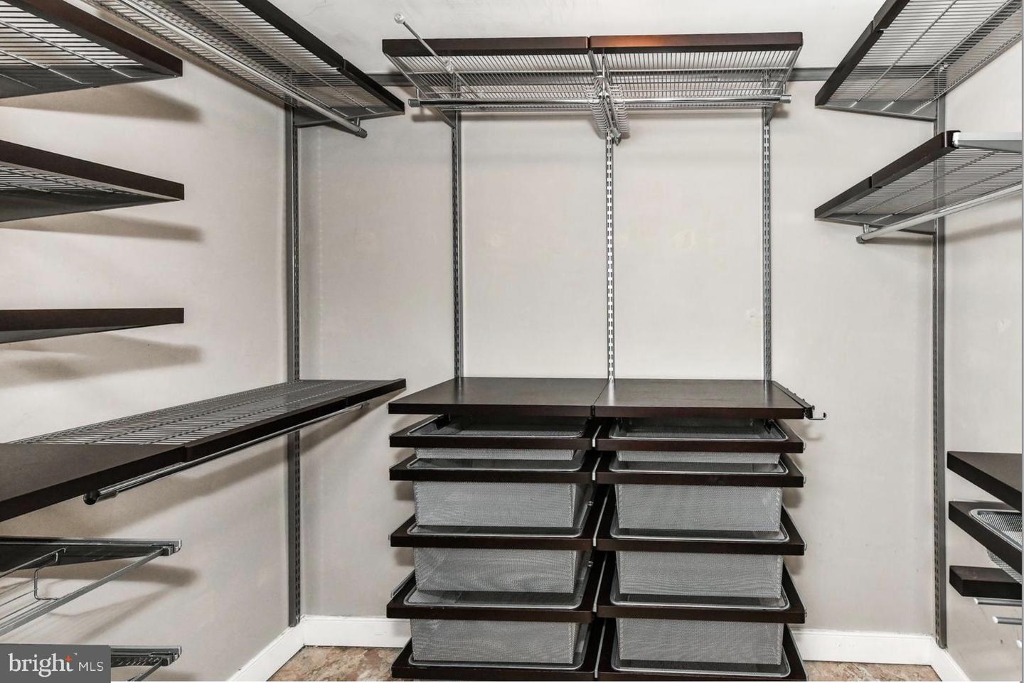 555 MASSACHUSETTS AVE NW #1319, WASHINGTON, District Of Columbia 20001, 1 Bedroom Bedrooms, ,1 BathroomBathrooms,Residential,For sale,555 MASSACHUSETTS AVE NW #1319,DCDC2227448 MLS # DCDC2227448